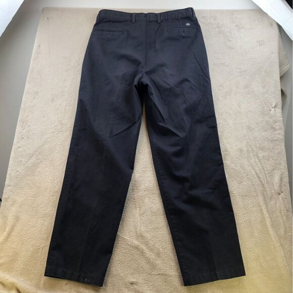 Dockers Mens Pants Size 36x34 Classic Fit Chino Straight Pleated Navy Casual - Picture 11 of 11